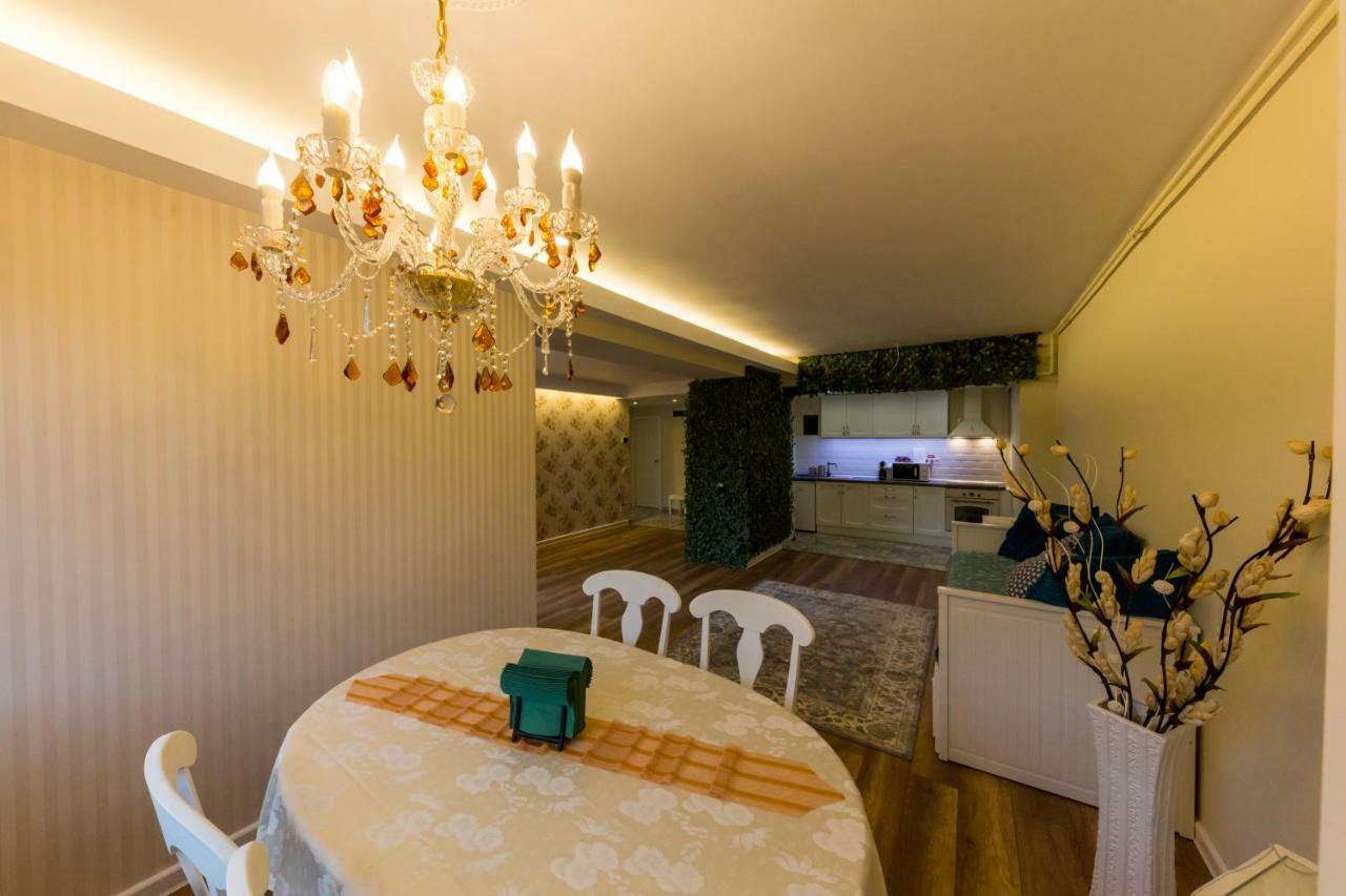 Apartament Carol Sinaia Exteriör bild